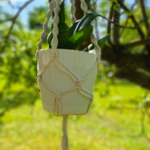 Kwietnik wiszący makrama jasny nr 1