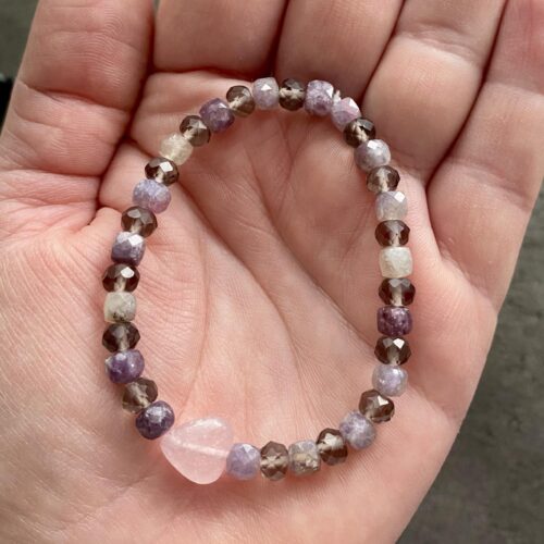  Bransoletka „Serce Spokoju” – różowy kwarc, kwarc dymny, ametyst